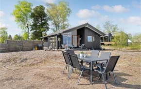 Gorgeous Home In Egå With Wifi in Astrup